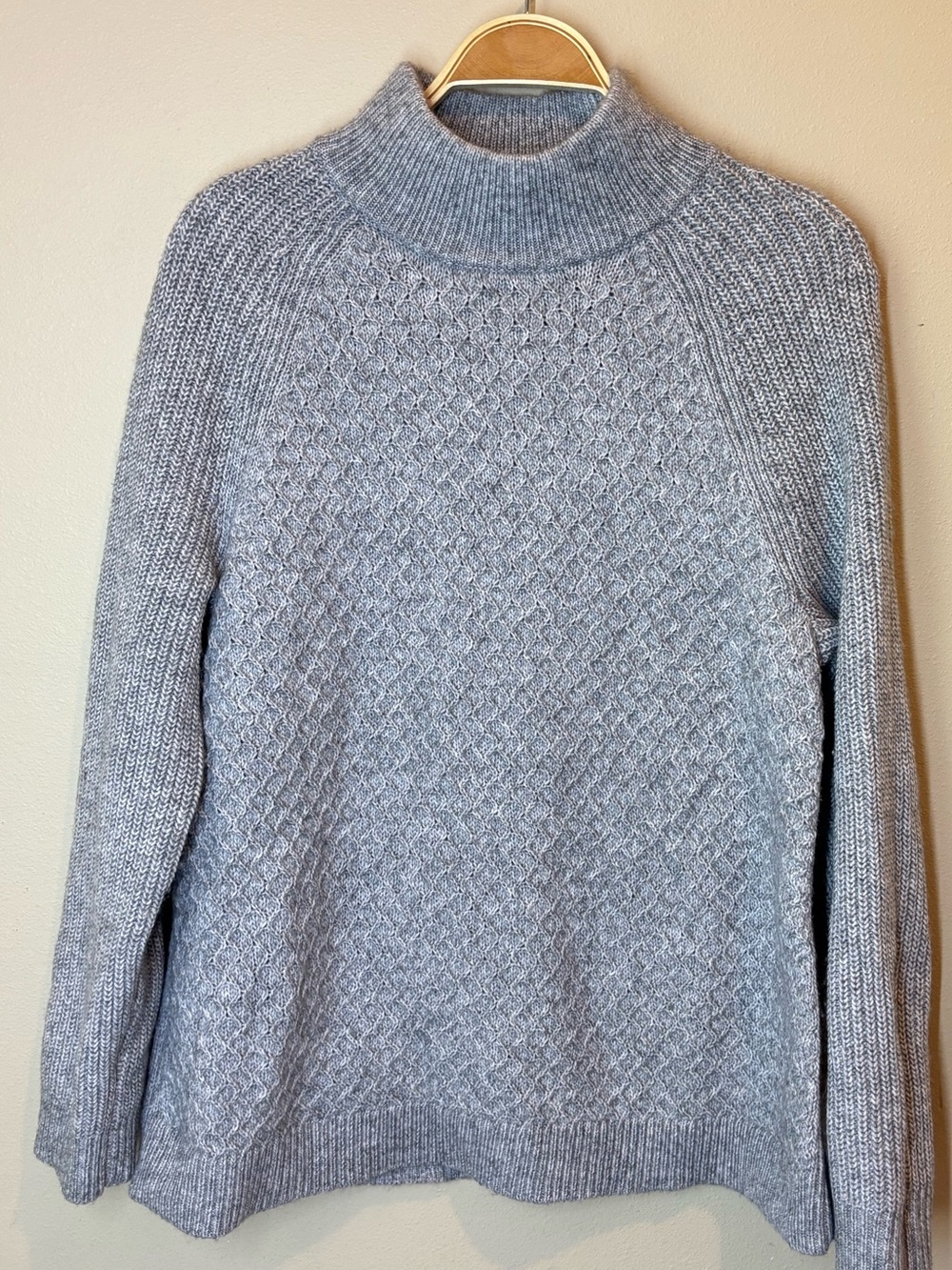 Talbots Light Gray Textured Mock Neck cable knit Sweater, XL, funnel neck